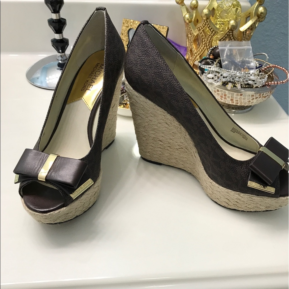 MICHAEL Michael Kors Brown Wedges - Picture 2 of 6